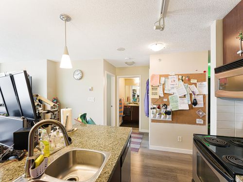 688-abbott-st-701-vancouver-bc-v6b-0b9-canada-008-006-kitchen-mls_size at 701 - 688 Abbott Street, Downtown VW, Vancouver West 688-abbott-st-701-vancouver-bc-v6b-0b9-canada-008-006-kitchen-mls_size at 701 - 688 Abbott Street, Downtown VW, Vancouver West