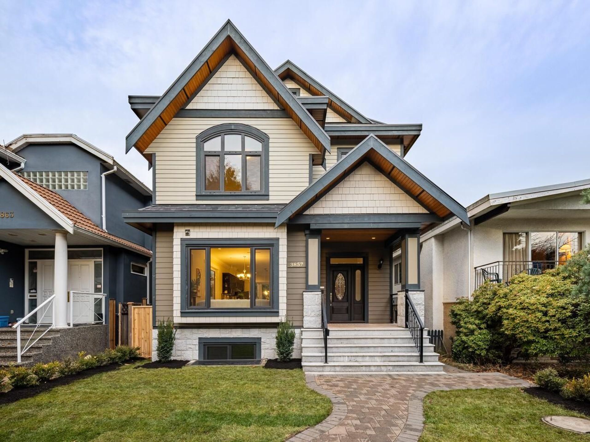 3857 W 19th Avenue, Dunbar, Vancouver West  by Exponential Real Estate Professionals 3857 W 19th Avenue, Dunbar, Vancouver West
