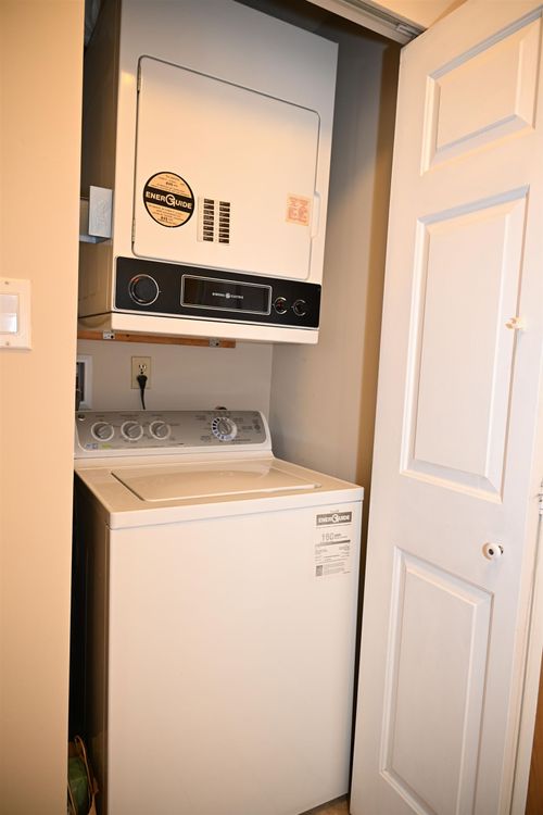 5885-olive-avenue-metrotown-burnaby-south-09 at 606 - 5885 Olive Avenue, Metrotown, Burnaby South