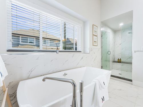 16767-17b-ave-surrey-bc-v3z-0t3-canada-030-042-bathroom-mls_size at 16767 17b Avenue, Pacific Douglas, South Surrey White Rock 16767-17b-ave-surrey-bc-v3z-0t3-canada-030-042-bathroom-mls_size at 16767 17b Avenue, Pacific Douglas, South Surrey White Rock