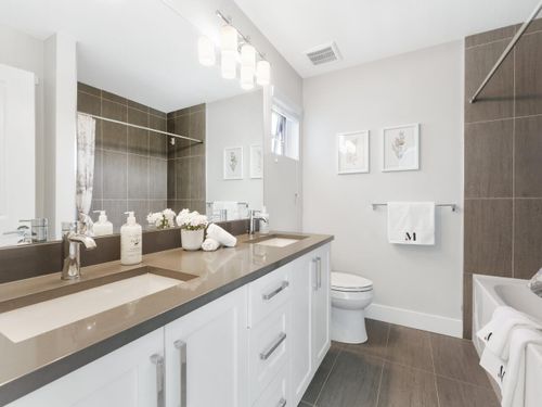 16767-17b-ave-surrey-bc-v3z-0t3-canada-032-023-bathroom-mls_size at 16767 17b Avenue, Pacific Douglas, South Surrey White Rock 16767-17b-ave-surrey-bc-v3z-0t3-canada-032-023-bathroom-mls_size at 16767 17b Avenue, Pacific Douglas, South Surrey White Rock