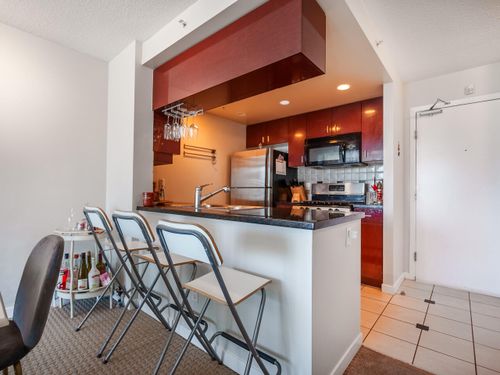 1033-marinaside-crescent-2102-vancouver-bc-v6z-3a3-canada-016-004-kitchen-mls_size at 2102 - 1033 Marinaside Crescent, Yaletown, Vancouver West 1033-marinaside-crescent-2102-vancouver-bc-v6z-3a3-canada-016-004-kitchen-mls_size at 2102 - 1033 Marinaside Crescent, Yaletown, Vancouver West