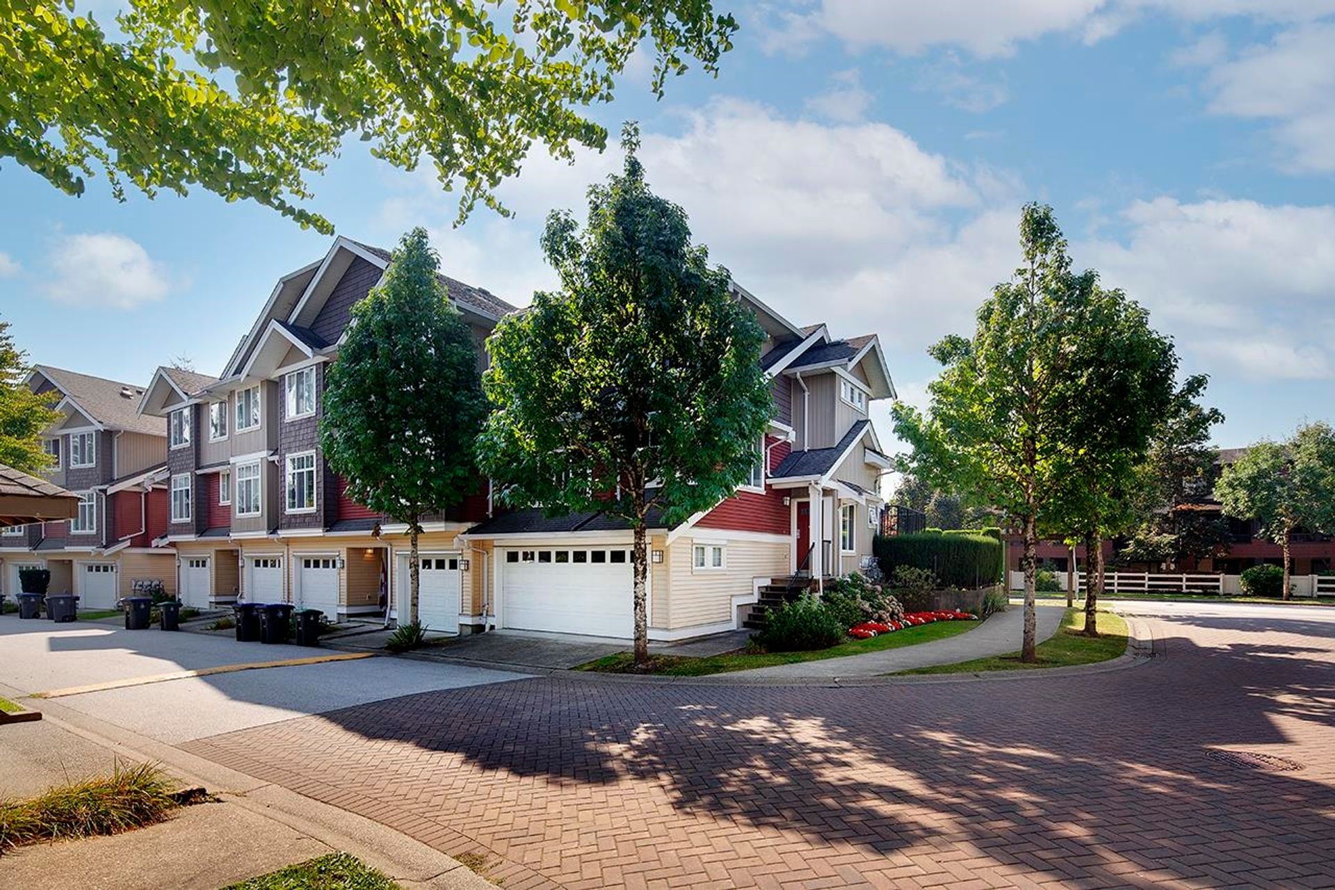 81 - 19455 65 Avenue, Clayton, Cloverdale 