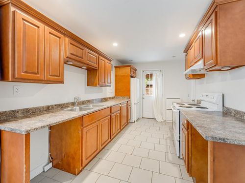 1732-prairie-avenue-glenwood-pq-port-coquitlam-20 at 1732 Prairie Avenue, Glenwood PQ, Port Coquitlam