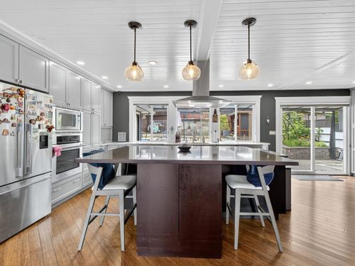 1052-corona-crescent-chineside-coquitlam-06 at 1052 Corona Crescent, Chineside, Coquitlam