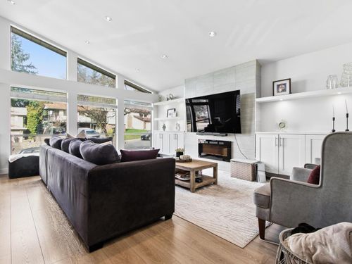 7640-lawrence-drive-montecito-burnaby-north-05 at 7640 Lawrence Drive, Montecito, Burnaby North