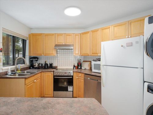 277-e-braemar-road-upper-lonsdale-north-vancouver-26 at 277 E Braemar Road, Upper Lonsdale, North Vancouver