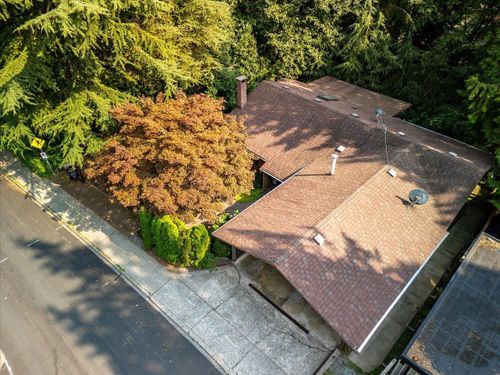 277-e-braemar-road-upper-lonsdale-north-vancouver-36 at 277 E Braemar Road, Upper Lonsdale, North Vancouver