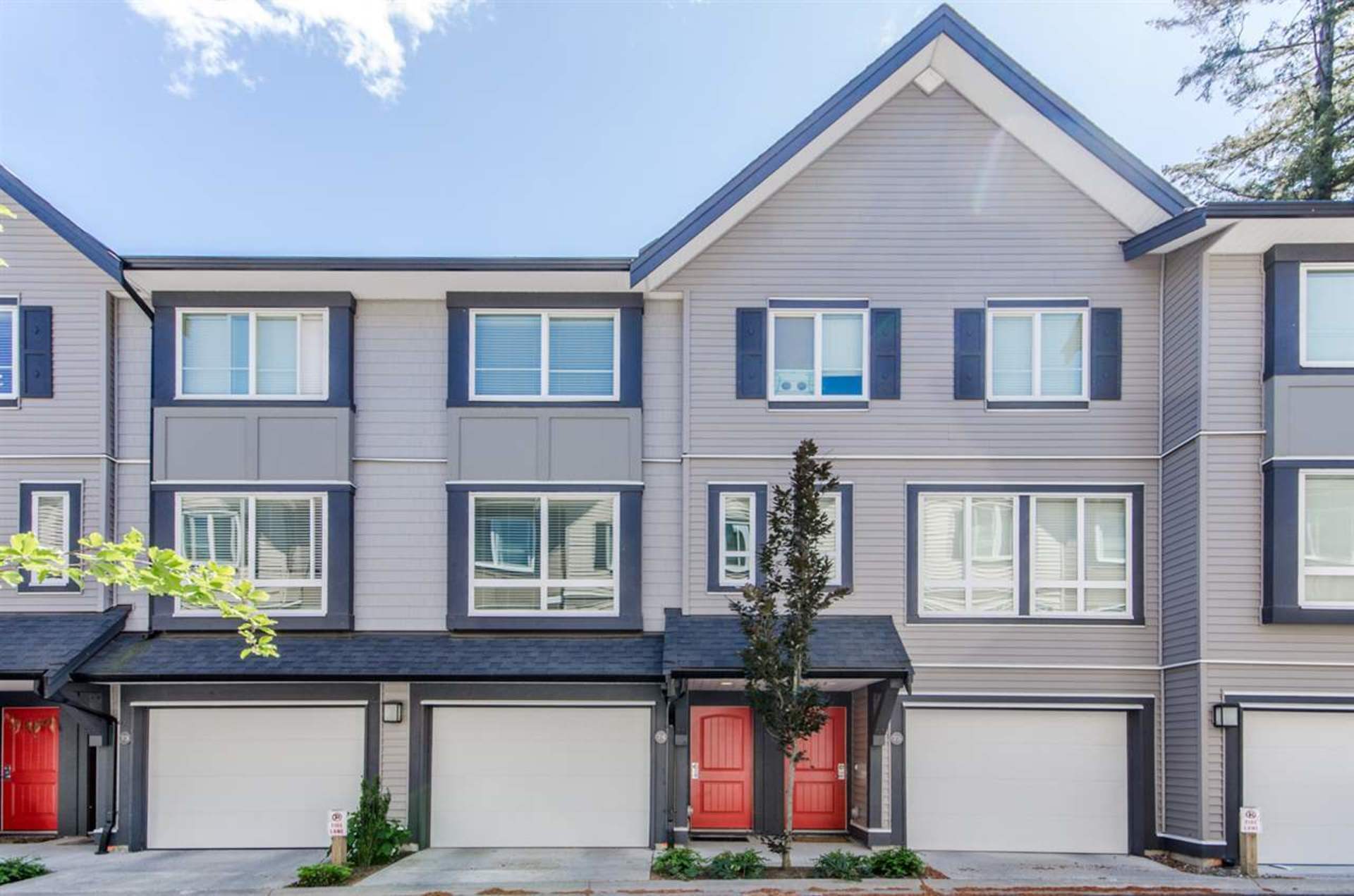 74 - 14555 68 Avenue, East Newton, Surrey