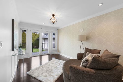 15341-royal-avenue-white-rock-south-surrey-white-rock-10 at 15341 Royal Avenue, White Rock, South Surrey White Rock