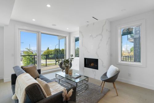 340-e-keith-road-central-lonsdale-north-vancouver-02 at 340 E Keith Road, Central Lonsdale, North Vancouver