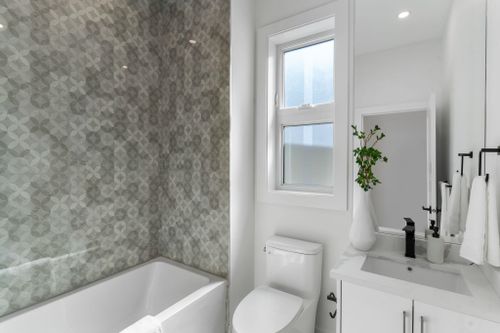 340-e-keith-road-central-lonsdale-north-vancouver-20 at 340 E Keith Road, Central Lonsdale, North Vancouver