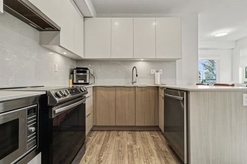 13969-96-avenue-whalley-north-surrey-06 at 308 - 13969 96 Avenue, Whalley, North Surrey