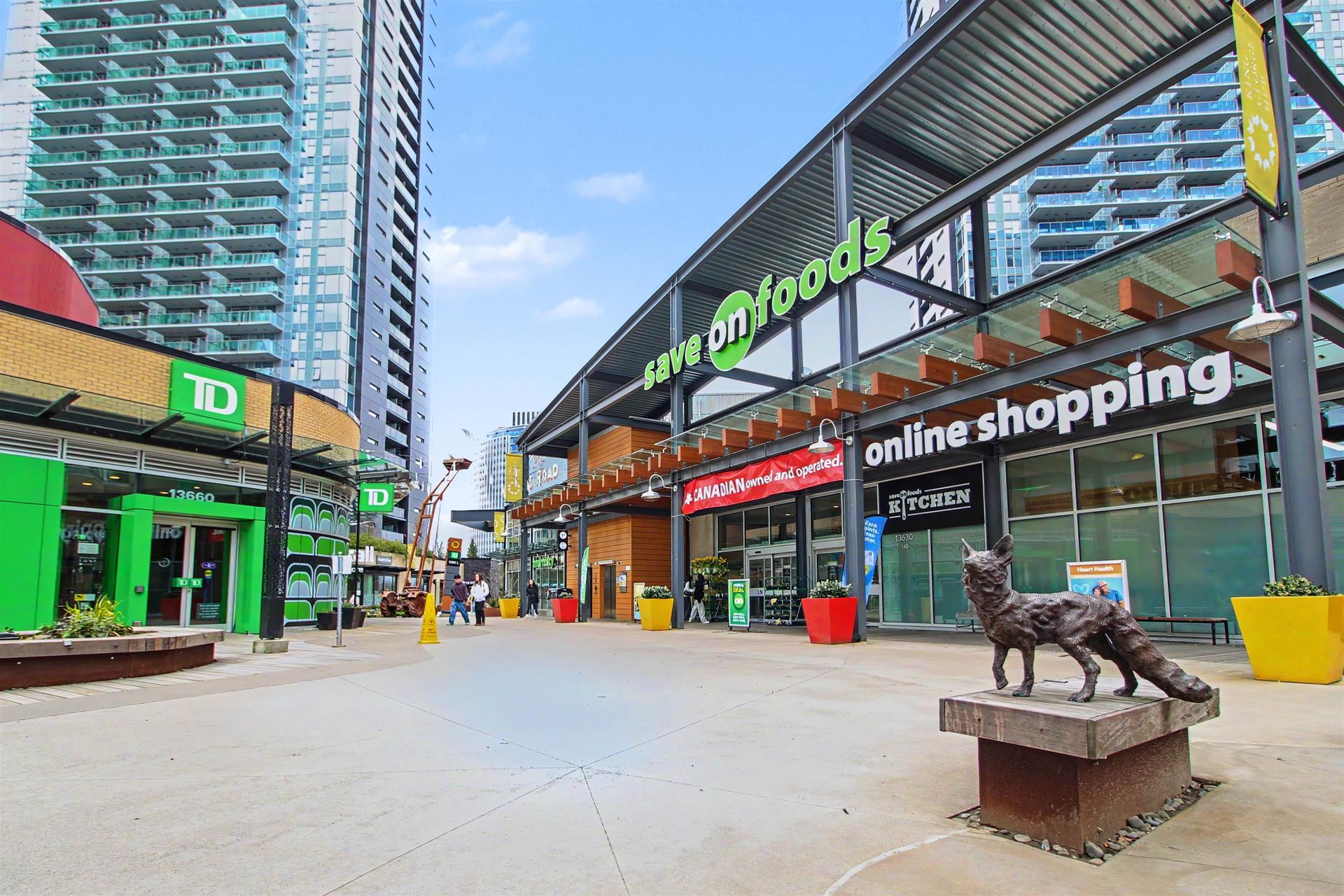 710 - 13725 George Junction, Whalley, North Surrey photo number 1