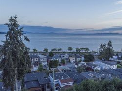 14753-mcdonald-avenue-white-rock-south-surrey-white-rock-28 at 14753 Mcdonald Avenue, White Rock, South Surrey White Rock 14753-mcdonald-avenue-white-rock-south-surrey-white-rock-28 at 14753 Mcdonald Avenue, White Rock, South Surrey White Rock