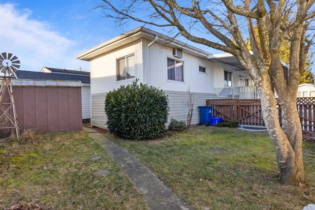 19702-poplar-drive-central-meadows-pitt-meadows-03 at 19702 Poplar Drive, Central Meadows, Pitt Meadows 19702-poplar-drive-central-meadows-pitt-meadows-03 at 19702 Poplar Drive, Central Meadows, Pitt Meadows