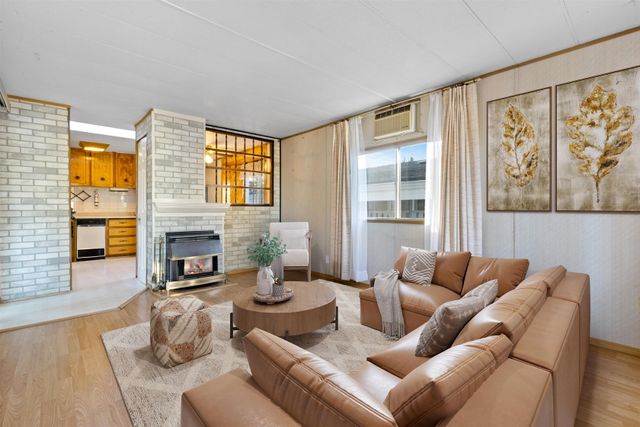 19702-poplar-drive-central-meadows-pitt-meadows-07 at 19702 Poplar Drive, Central Meadows, Pitt Meadows 19702-poplar-drive-central-meadows-pitt-meadows-07 at 19702 Poplar Drive, Central Meadows, Pitt Meadows