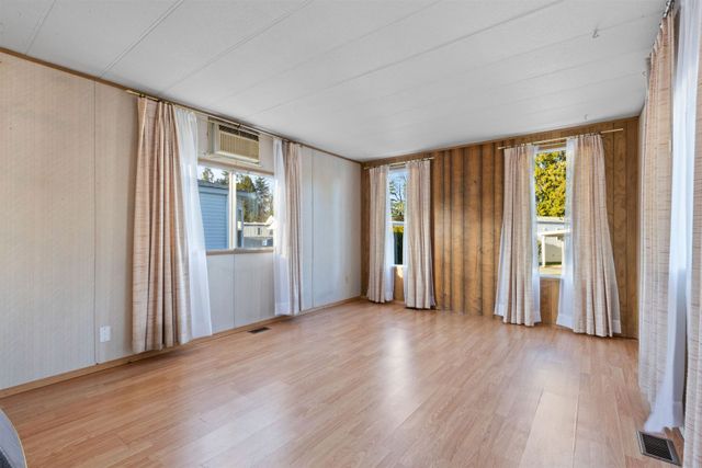 19702-poplar-drive-central-meadows-pitt-meadows-09 at 19702 Poplar Drive, Central Meadows, Pitt Meadows 19702-poplar-drive-central-meadows-pitt-meadows-09 at 19702 Poplar Drive, Central Meadows, Pitt Meadows