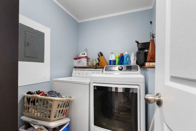 2529-magnolia-crescent-abbotsford-west-abbotsford-35 at 2529 Magnolia Crescent, Abbotsford West, Abbotsford 2529-magnolia-crescent-abbotsford-west-abbotsford-35 at 2529 Magnolia Crescent, Abbotsford West, Abbotsford