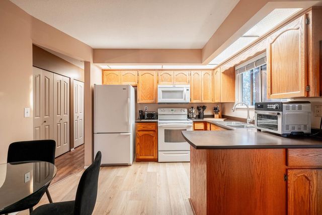 8013-dunsmuir-street-mission-bc-mission-09 at 8013 Dunsmuir Street, Mission BC, Mission 8013-dunsmuir-street-mission-bc-mission-09 at 8013 Dunsmuir Street, Mission BC, Mission