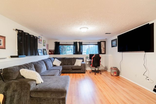 8013-dunsmuir-street-mission-bc-mission-27 at 8013 Dunsmuir Street, Mission BC, Mission 8013-dunsmuir-street-mission-bc-mission-27 at 8013 Dunsmuir Street, Mission BC, Mission