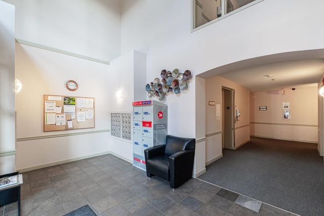 33485-south-fraser-way-central-abbotsford-abbotsford-04 at 312 - 33485 South Fraser Way, Central Abbotsford, Abbotsford