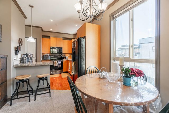 33485-south-fraser-way-central-abbotsford-abbotsford-15 at 312 - 33485 South Fraser Way, Central Abbotsford, Abbotsford 33485-south-fraser-way-central-abbotsford-abbotsford-15 at 312 - 33485 South Fraser Way, Central Abbotsford, Abbotsford