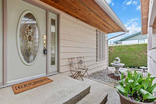 29288-duncan-avenue-aberdeen-abbotsford-03 at 29288 Duncan Avenue, Aberdeen, Abbotsford