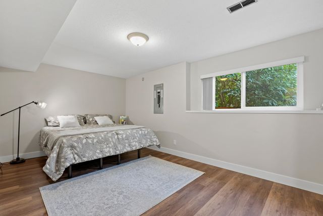 29288-duncan-avenue-aberdeen-abbotsford-25 at 29288 Duncan Avenue, Aberdeen, Abbotsford 29288-duncan-avenue-aberdeen-abbotsford-25 at 29288 Duncan Avenue, Aberdeen, Abbotsford