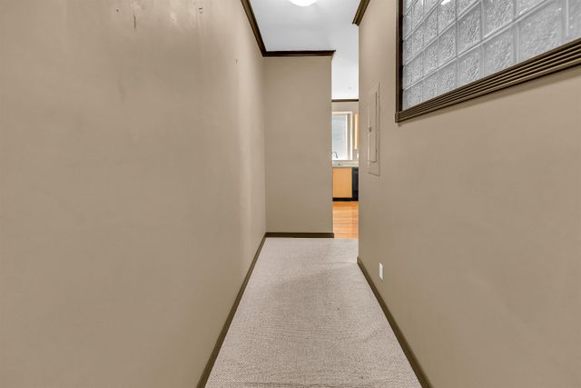 33485-south-fraser-way-central-abbotsford-abbotsford-04 at 312 - 33485 South Fraser Way, Central Abbotsford, Abbotsford