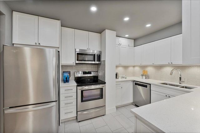 522-moberly-road-false-creek-vancouver-west-02 at 102 - 522 Moberly Road, False Creek, Vancouver West