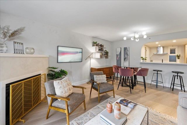 183-keefer-place-downtown-vw-vancouver-west-02 at 407 - 183 Keefer Place, Downtown VW, Vancouver West