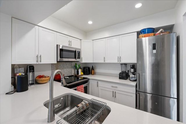 633-w-16th-avenue-fairview-vw-vancouver-west-15 at 207 - 633 W 16th Avenue, Fairview VW, Vancouver West