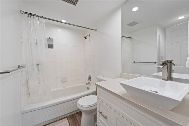 633-w-16th-avenue-fairview-vw-vancouver-west-25 at 207 - 633 W 16th Avenue, Fairview VW, Vancouver West