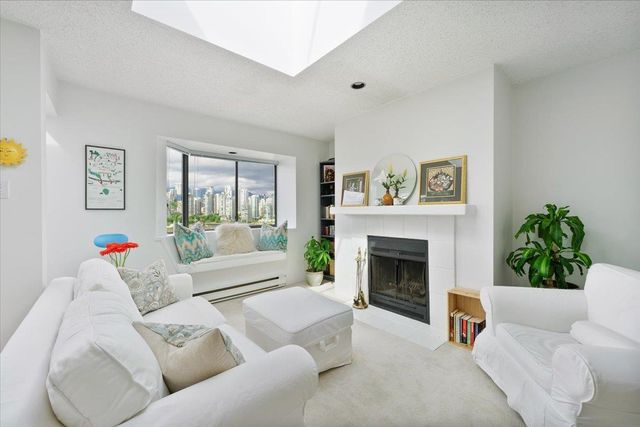 1263-w-8th-avenue-fairview-vw-vancouver-west-06 at 15 - 1263 W 8th Avenue, Fairview VW, Vancouver West