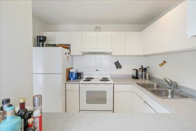 1263-w-8th-avenue-fairview-vw-vancouver-west-16 at 15 - 1263 W 8th Avenue, Fairview VW, Vancouver West 1263-w-8th-avenue-fairview-vw-vancouver-west-16 at 15 - 1263 W 8th Avenue, Fairview VW, Vancouver West