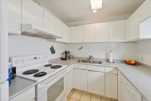 1263-w-8th-avenue-fairview-vw-vancouver-west-17 at 15 - 1263 W 8th Avenue, Fairview VW, Vancouver West