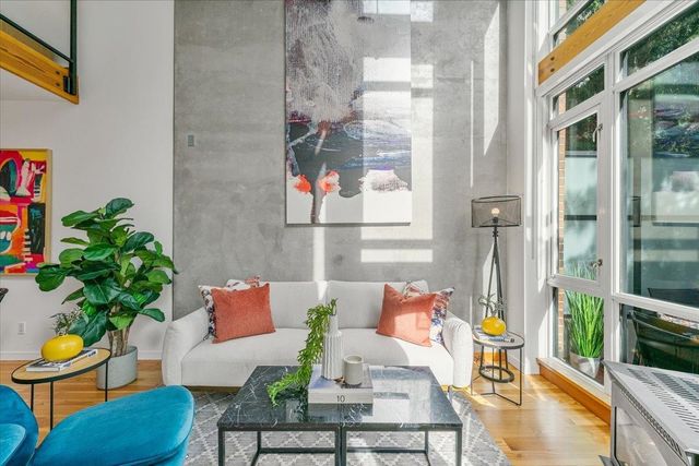 10-renaissance-square-quay-new-westminster-01 at 111 - 10 Renaissance Square, Quay, New Westminster 10-renaissance-square-quay-new-westminster-01 at 111 - 10 Renaissance Square, Quay, New Westminster