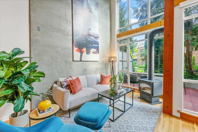 10-renaissance-square-quay-new-westminster-02 at 111 - 10 Renaissance Square, Quay, New Westminster 10-renaissance-square-quay-new-westminster-02 at 111 - 10 Renaissance Square, Quay, New Westminster