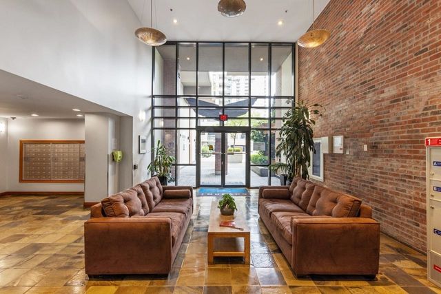 10-renaissance-square-quay-new-westminster-21 at 111 - 10 Renaissance Square, Quay, New Westminster 10-renaissance-square-quay-new-westminster-21 at 111 - 10 Renaissance Square, Quay, New Westminster