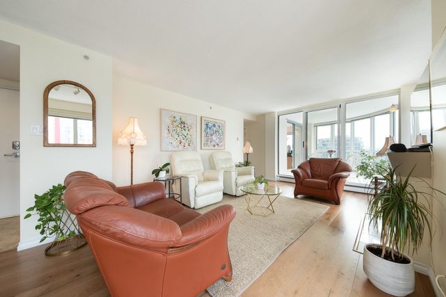 183-keefer-place-downtown-vw-vancouver-west-04 at 2204 - 183 Keefer Place, Downtown VW, Vancouver West