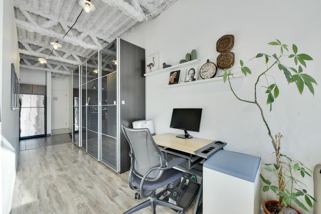 350-e-2nd-avenue-mount-pleasant-ve-vancouver-east-09 at 305 - 350 E 2nd Avenue, Mount Pleasant VE, Vancouver East