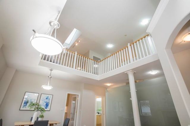 3387-king-george-boulevard-king-george-corridor-south-surrey-white-rock-03 at 7 - 3387 King George Boulevard, King George Corridor, South Surrey White Rock