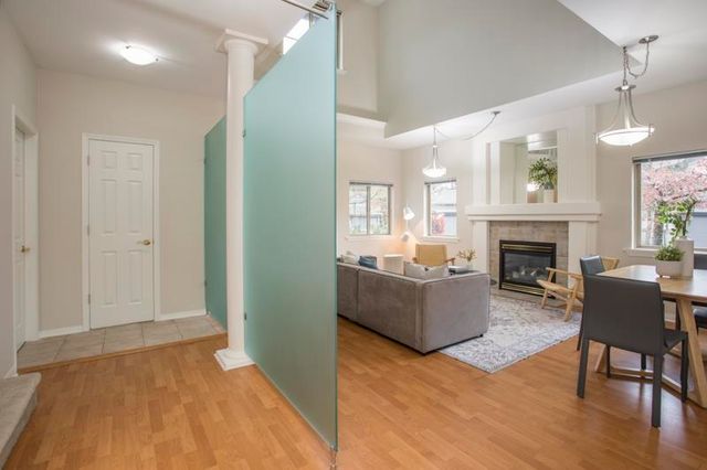 3387-king-george-boulevard-king-george-corridor-south-surrey-white-rock-20 at 7 - 3387 King George Boulevard, King George Corridor, South Surrey White Rock