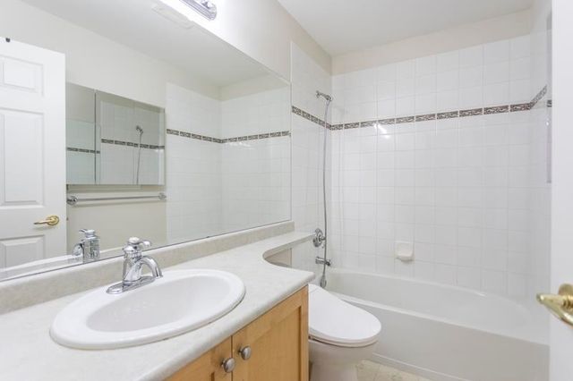 3387-king-george-boulevard-king-george-corridor-south-surrey-white-rock-25 at 7 - 3387 King George Boulevard, King George Corridor, South Surrey White Rock