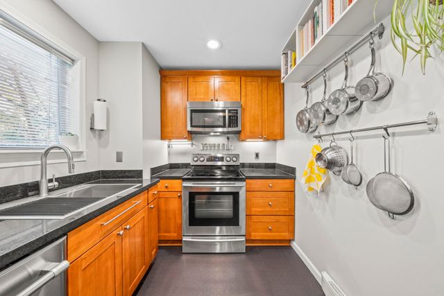 1883-e-10th-avenue-grandview-woodland-vancouver-east-10 at 204 - 1883 E 10th Avenue, Grandview Woodland, Vancouver East