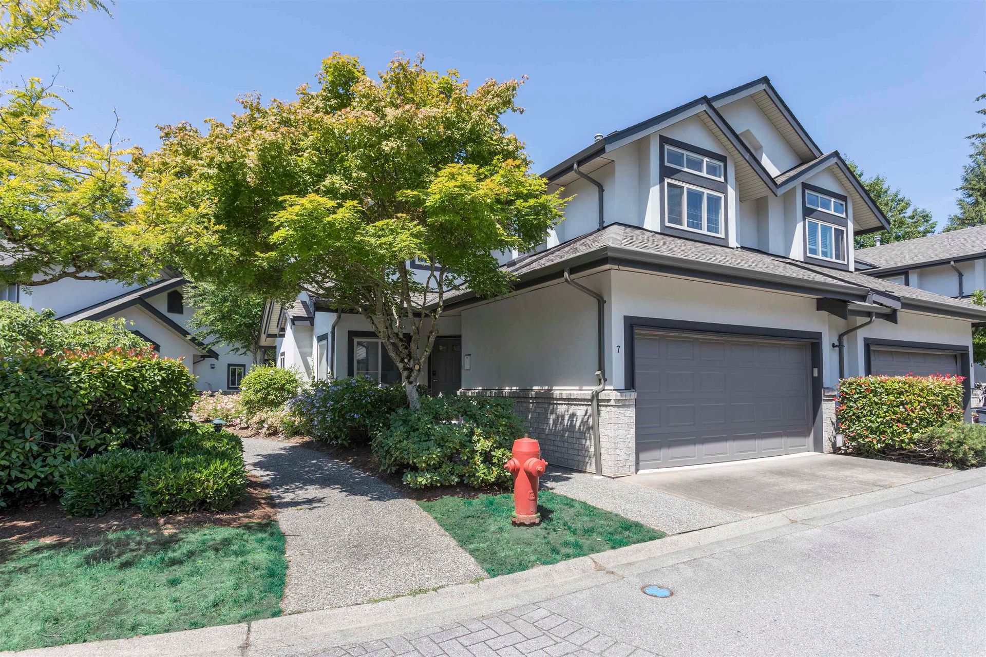 7 - 3387 King George Boulevard, King George Corridor, South Surrey White Rock photo number 1