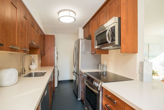 204-2835-hemlock-st-vancouver-high-10 at 204 - 2835 Hemlock Street, Fairview VW, Vancouver West