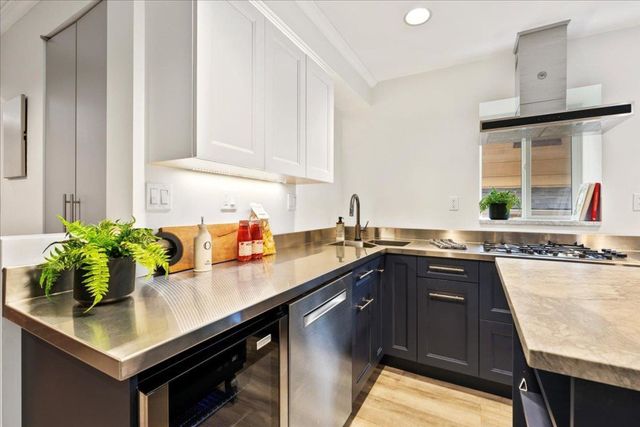 1943-e-1st-avenue-grandview-woodland-vancouver-east-16-1 at 201 - 1943 E 1st Avenue, Grandview Woodland, Vancouver East