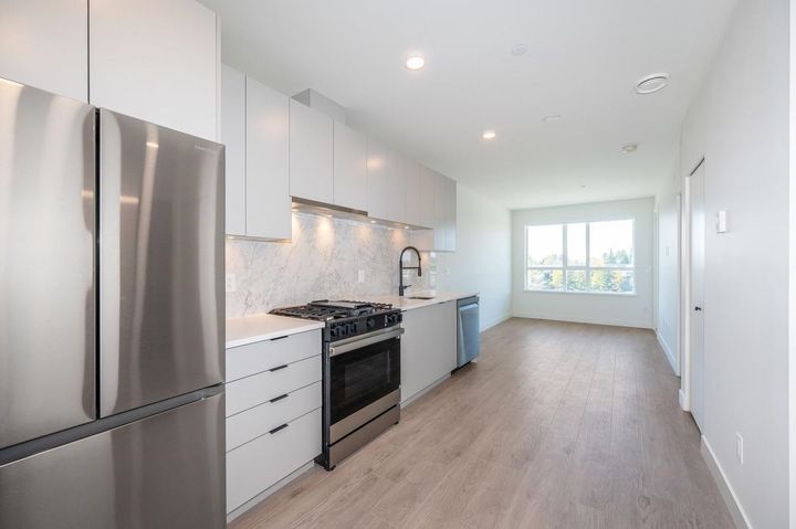 13238-105th-avenue-whalley-north-surrey-05 at 509 - 13238 105th Avenue, Whalley, North Surrey